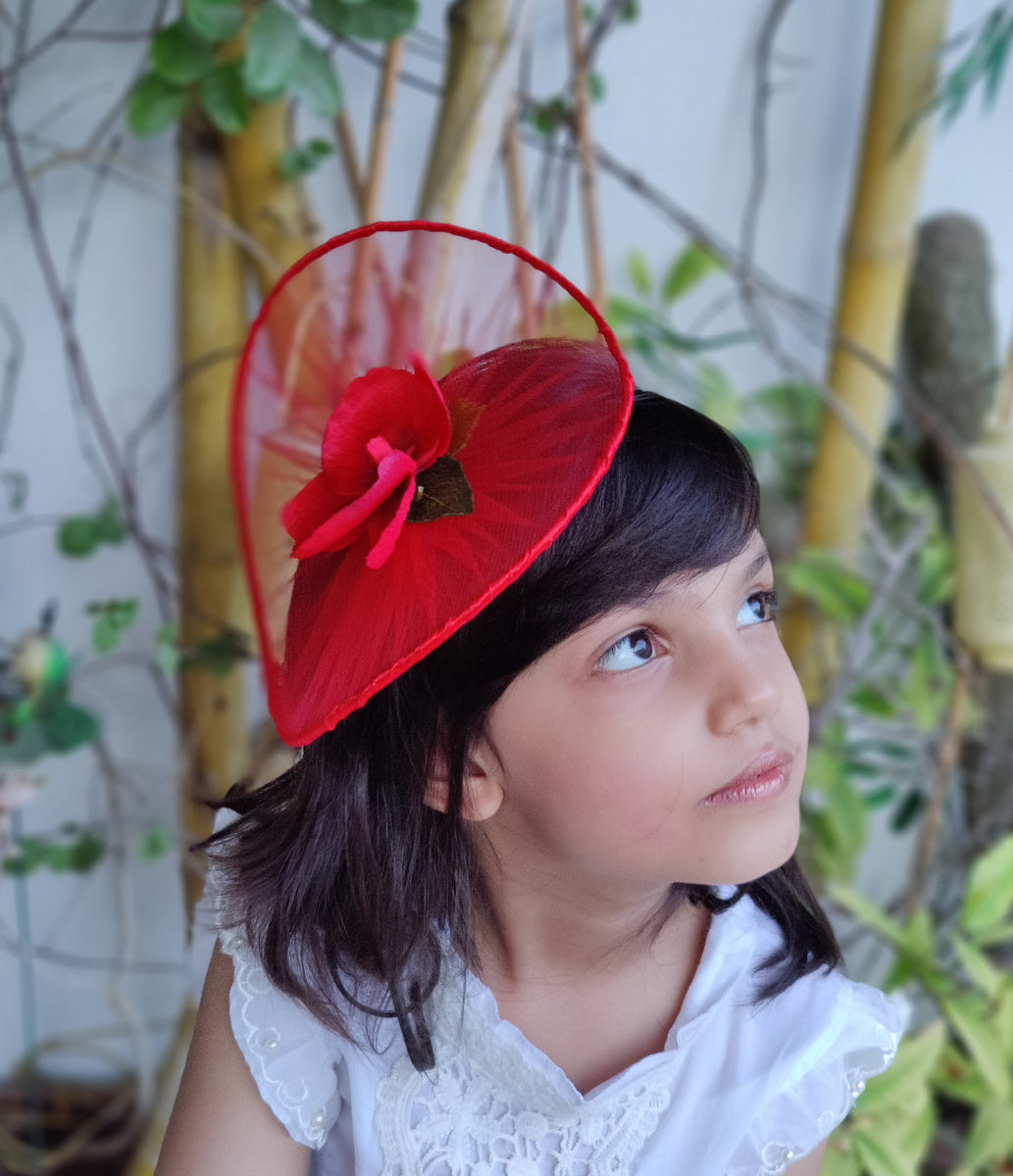 Red Dreamy Fascinator