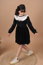 Load image into Gallery viewer, Starry Velvet Dress
