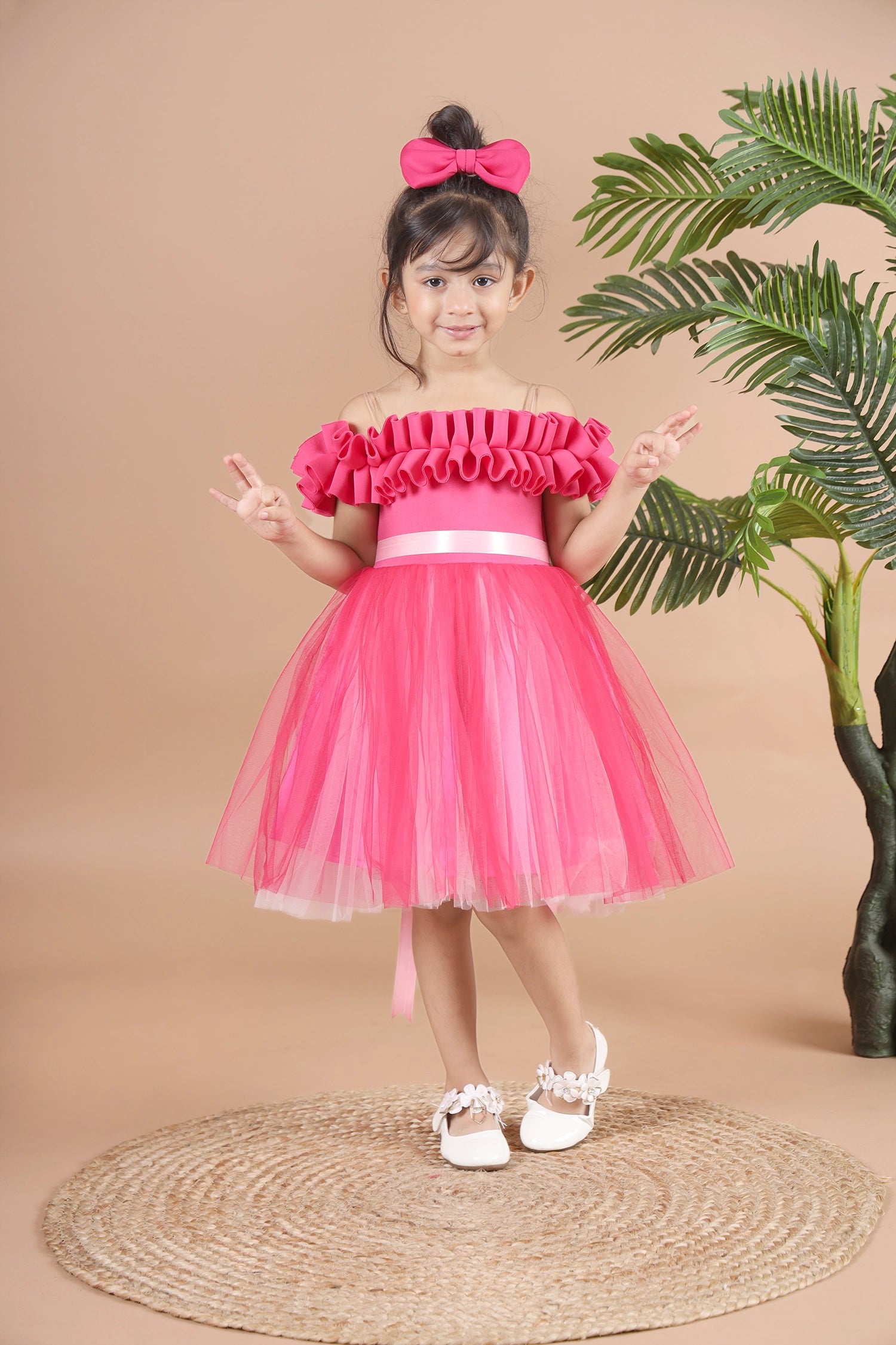 Buy Pink Dresses & Frocks for Girls by The Magic Wand Online | Ajio.com