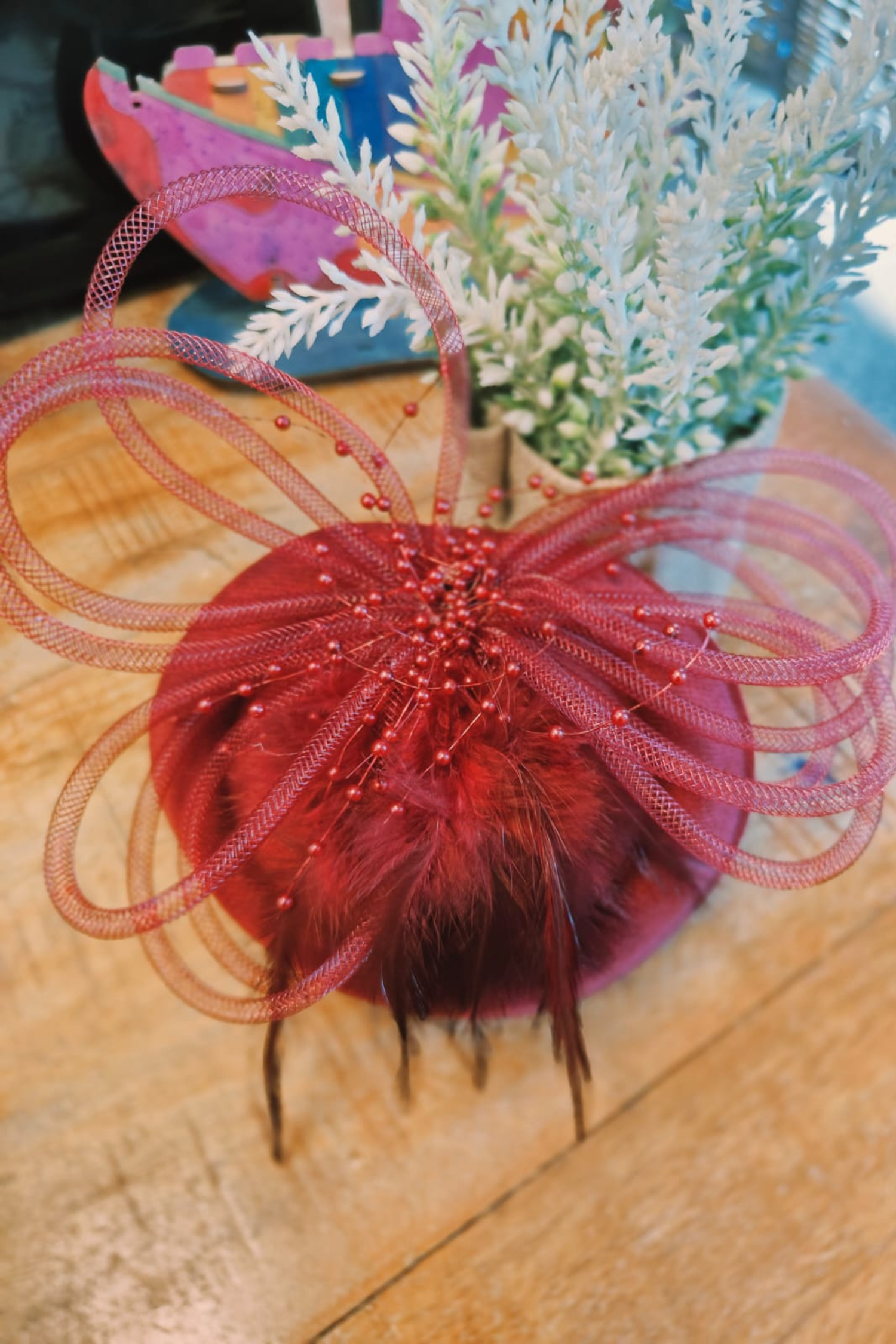 Derby Pearl Berry Fascinator