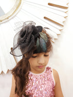 Load image into Gallery viewer, Hat Black Fascinator with Veil
