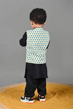 Load image into Gallery viewer, Little Royals Kurta Set With Jacket
