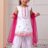 Masakali Sharara Set