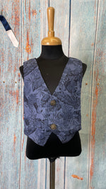 Load image into Gallery viewer, Its Hawaii Waistcoat
