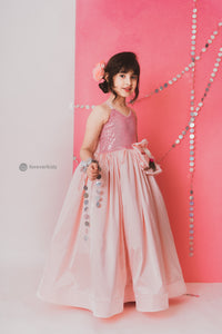 Party gown for girls