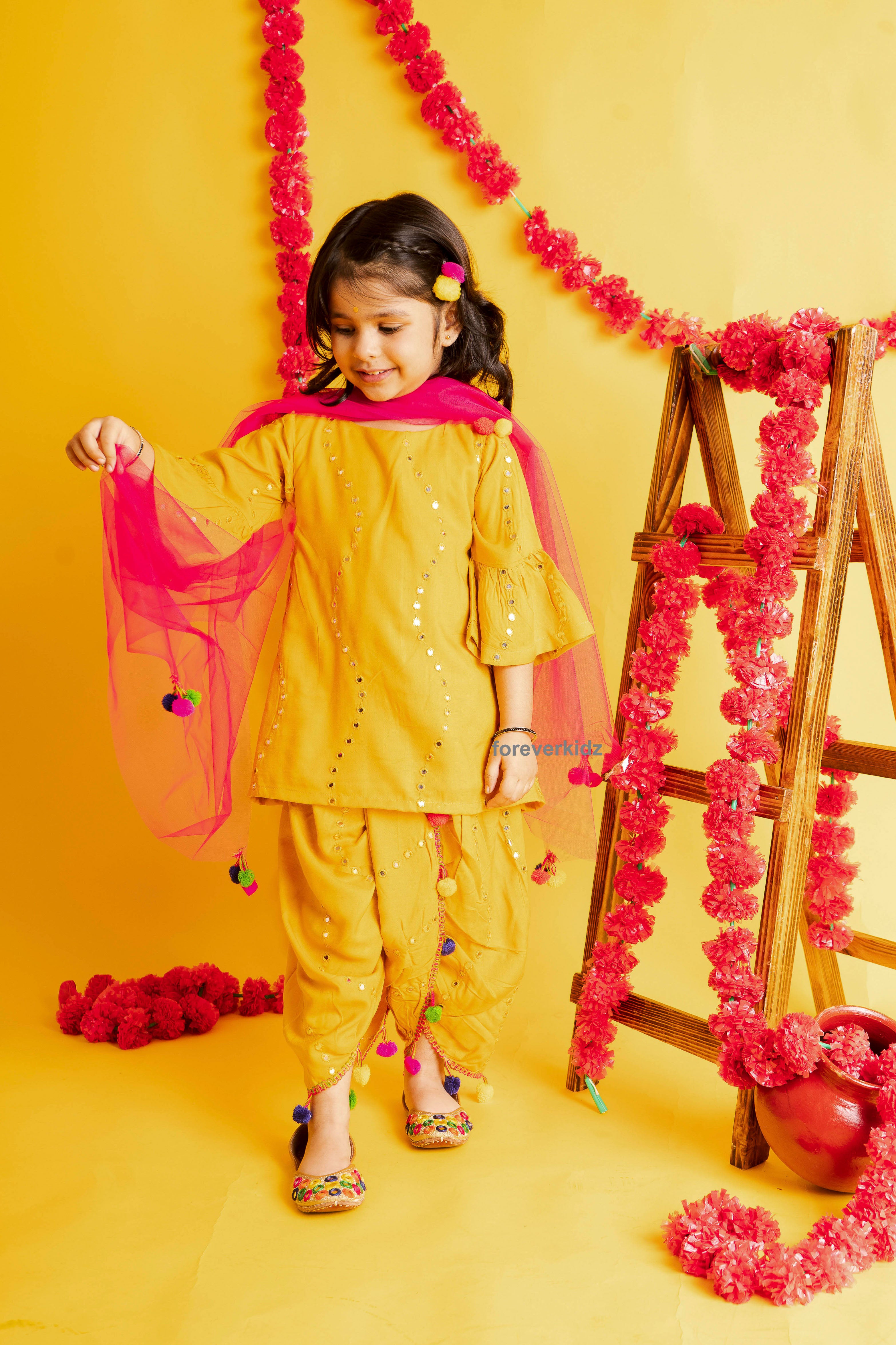 Kids Punjabi Bhangra Dress at Rs 450/piece | Punjabi Dress in Ghaziabad |  ID: 27144280048