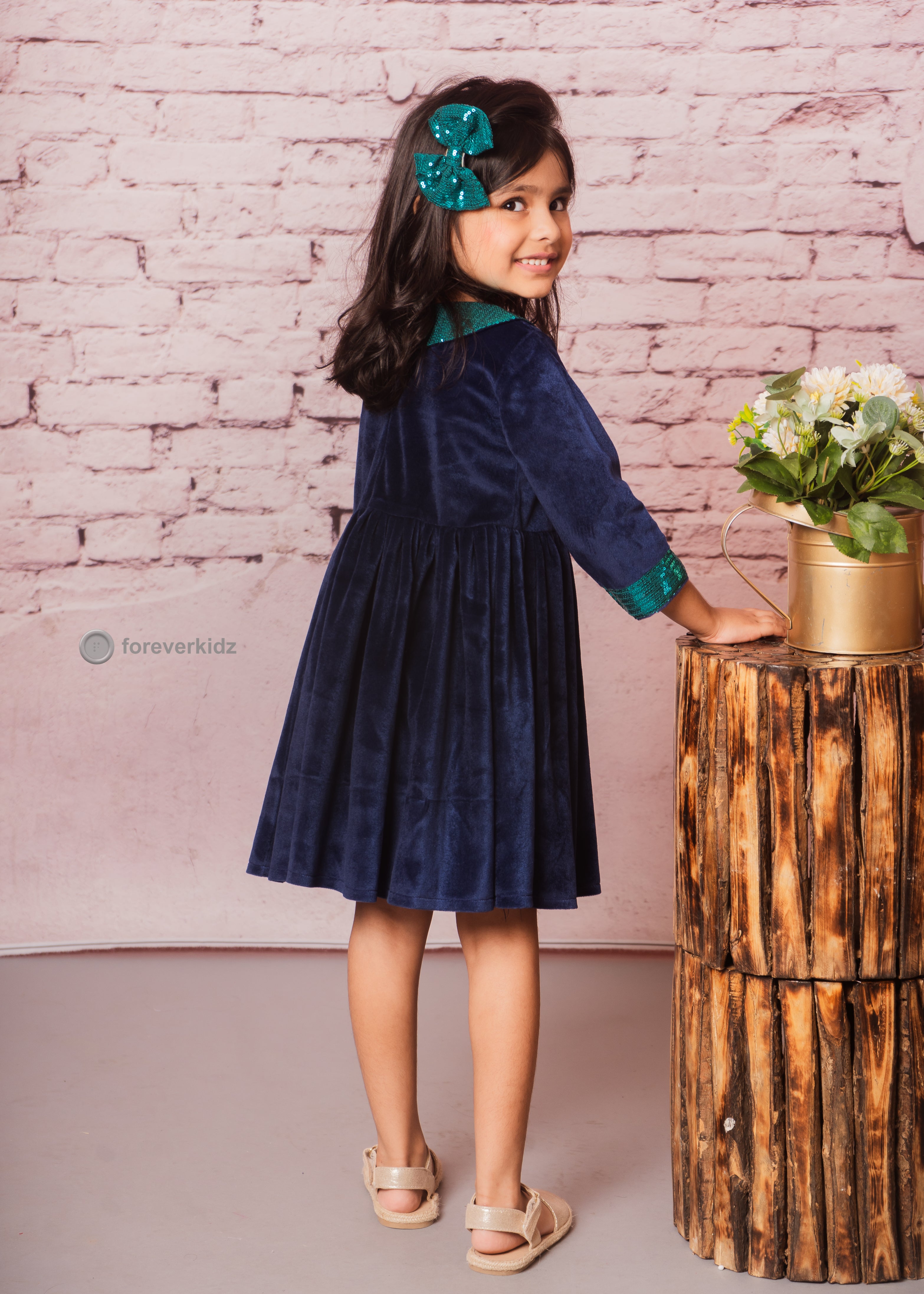 Navy Blue Glimmer Velvet Dress with Sequin Neck