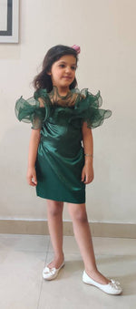 Load image into Gallery viewer, Lush Green Ruffled Dress
