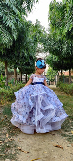 Load image into Gallery viewer, Wedding dresses for girls

