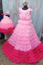 Load image into Gallery viewer, Pink Fantasy Mom Daughter Set
