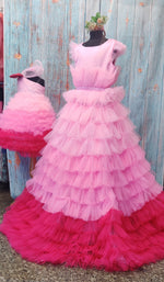 Load image into Gallery viewer, Pink Fantasy Mom Daughter Set
