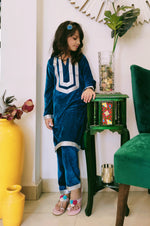 Load image into Gallery viewer, Mughal Style Suit
