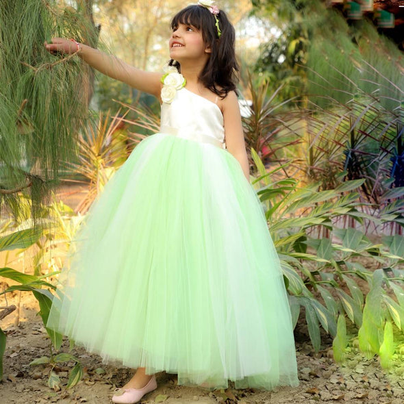 Girls Gown: Girls Gown Dress | Party Wear Gown For Baby Girl