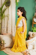 Load image into Gallery viewer, Scent Of Boho Frilly Saree
