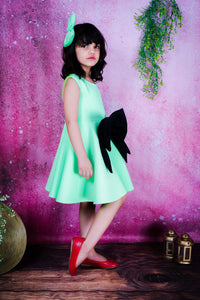 Swing in neon
